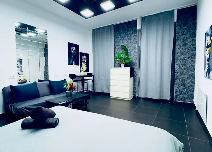 Modern & Cozy -15 Min To Rathausplatz & Center *