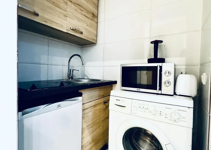 Modern & Cozy -15 Min To Rathausplatz & Center * Vienna