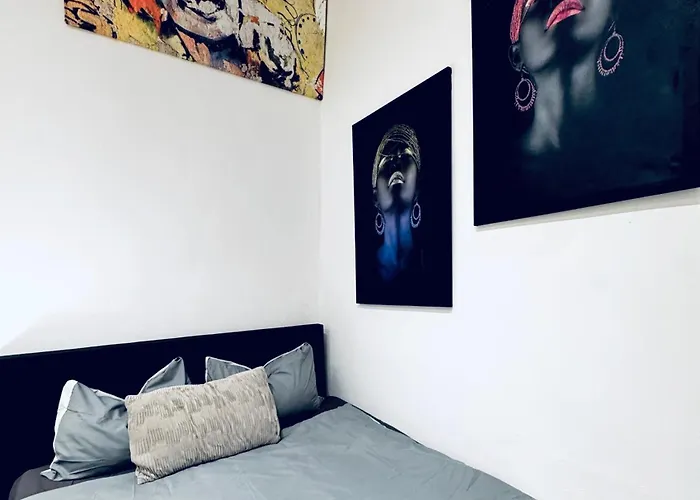 Modern & Cozy -15 Min To Rathausplatz & Center Apartment *