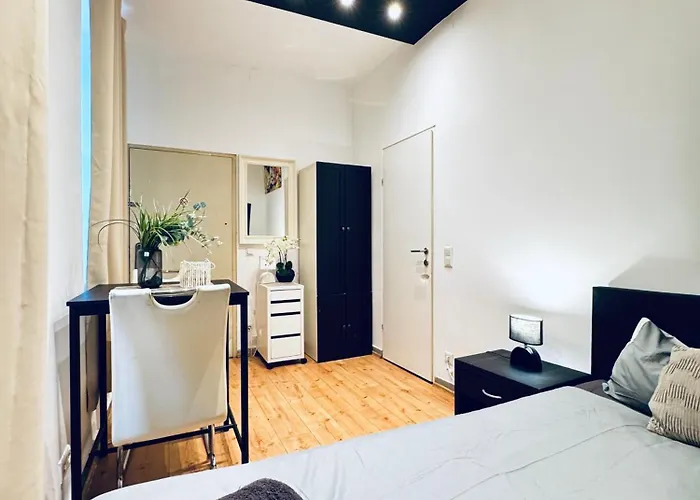 Apartment Modern & Cozy -15 Min To Rathausplatz & Center