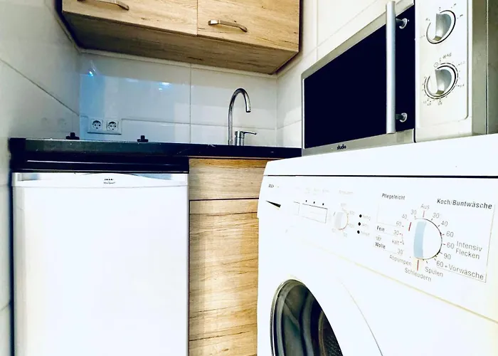 Apartment Modern & Cozy -15 Min To Rathausplatz & Center *